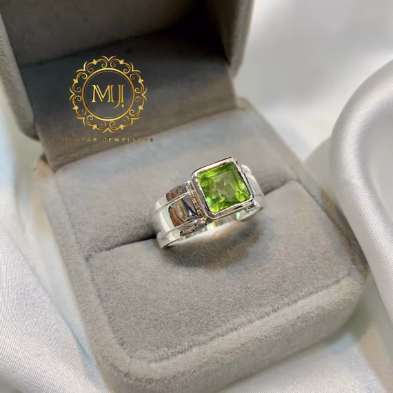 Natural Peridot Ring, Sterling Silver 925, Simple Elegant Unisex August Birthstone Gift