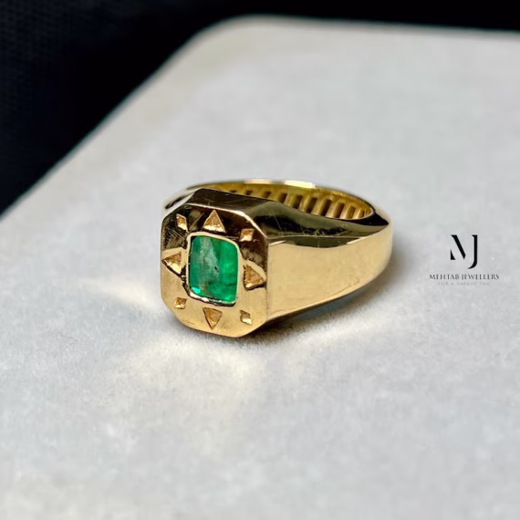 Natural Emerald Gold Ring - Handmade 18K/21K Yellow Gold Men's Ring - Green Gemstone Ring