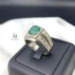 Natural Emerald Ring – Handmade Sterling Silver 925 Jewelry, Hand Engraved Artisan Design, Statement Ring