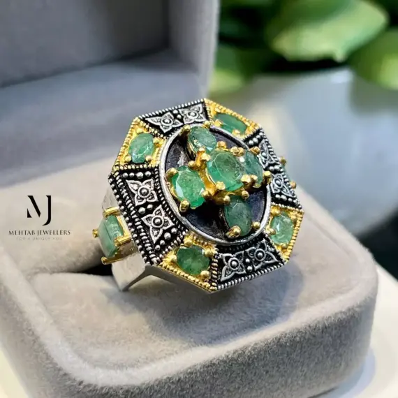 Emerald ring - Natural Emerald Sterling Silver handmade Ring - Unique Ring