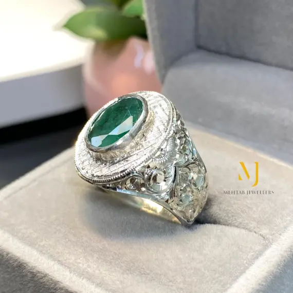 Natural Emerald Ring Sterling Silver Handmade Engraved Green Gemstone Jewelry