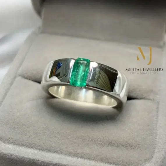 Natural Emerald Ring in 925 Sterling Silver | Handmade Green Gemstone Jewelry