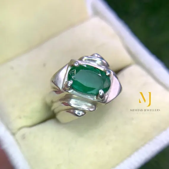 Natural Emerald Ring Oval Cut 925 Sterling Silver Handmade Statement Jewelry