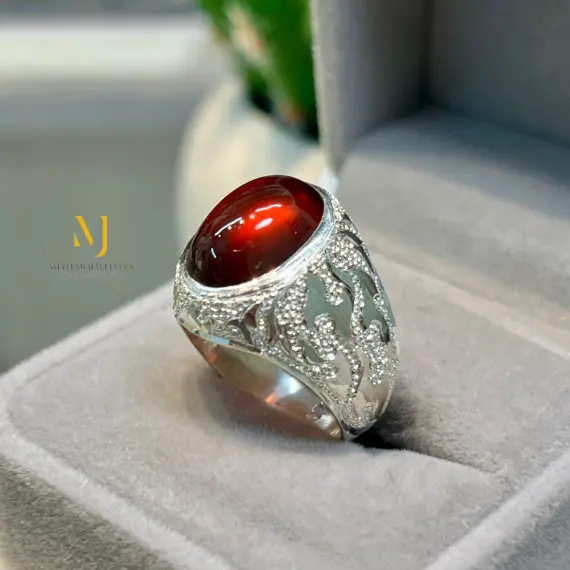 Natural Malaya Garnet Cabochon Ring 925 Silver Handmade Hand-Engraved Jewelry